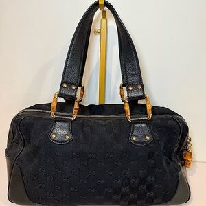 Gucci Black GG Monogram Logo Boston Style Bag W Leather Handles & Bamboo Accent